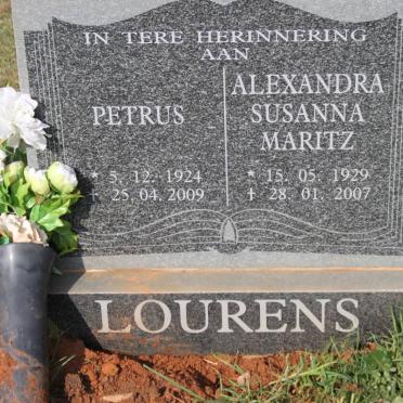 LOURENS Petrus 1924-2009 &amp; Alexandra Susanna MARITZ 1929-2007