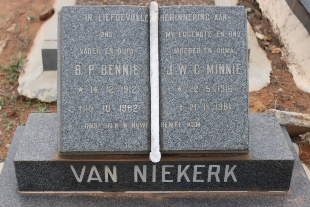 NIEKERK B.P., van 1912-1982 &amp; J.W.C. 1916-1981