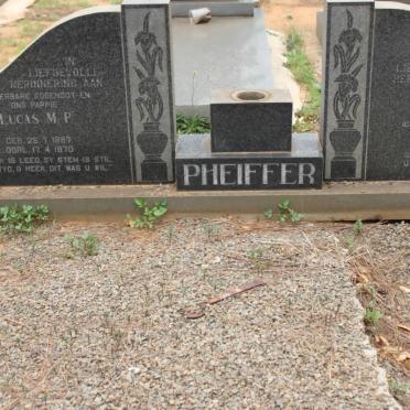 PHEIFFER Lucas M.P. 1887-1970 &amp; Marie S.K. 1890-1985