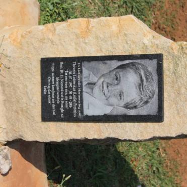 PRETORIUS Susanna Katrina nee CADLE 1961-2006 :: PRETORIUS Theunis Lodewikus 1997-2006 :: PRETORIUS Jonelri 1999-2006