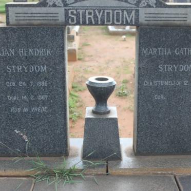 STRYDOM Jan Hendrik 1886-1967 &amp; Martha Catharina STEIMEL 1890-