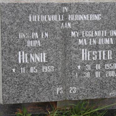 ? Hennie 1953- &amp; Hester 1950-2007