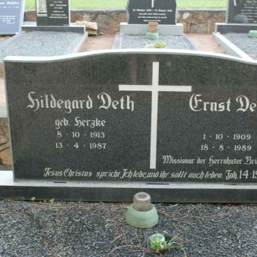DETH Ernst 1909-1989 &amp; Hidegard HERZKE 1913-1987