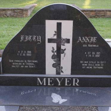 MEYER ? 1918-1993 &amp; Annie RODEWALD 1921-1992