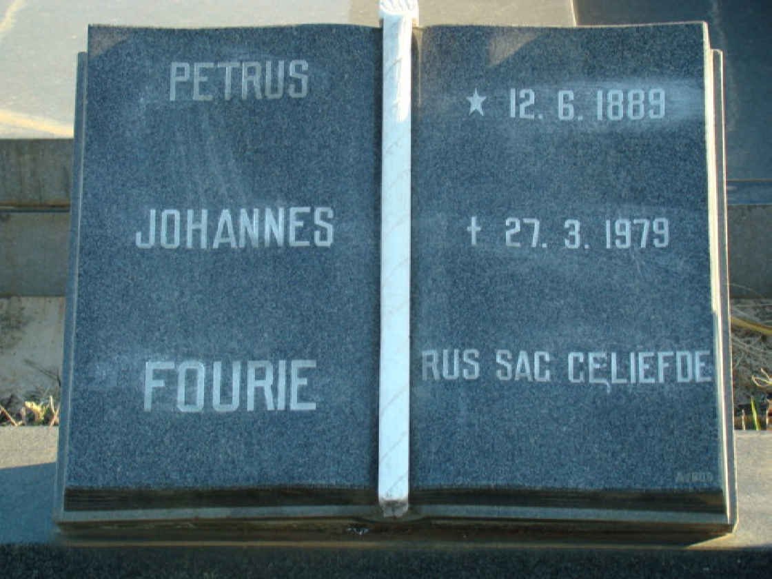 FOURIE Petrus Johannes 1889-1979