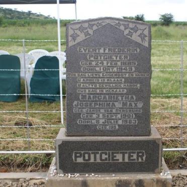 Kwazulu-Natal, BERGVILLE district, Klipplaatsfontein 1235, Standdeel farm cemetery