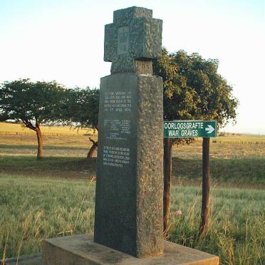 3. Gingindlovu war graves