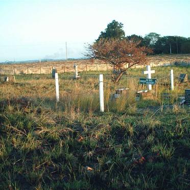 6. Gingindlovu war graves