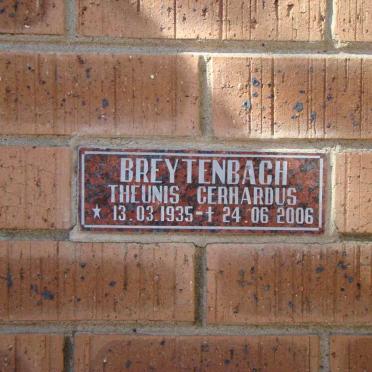 BREYTENBACH Theunis Gerhardus 1935-2006