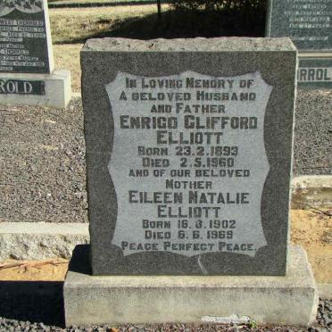 05. SMITH family cemetery at Talana Museum