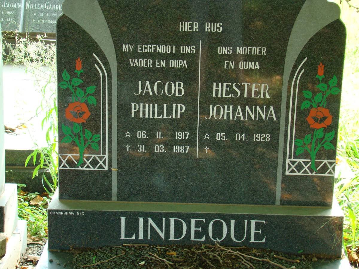 LINDEQUE Jacob Phillip 1917-1987 &amp; Hester Johanna 1928-