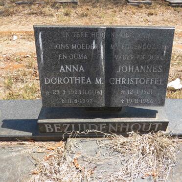 BEZUIDENHOUT Johannes Christoffel 1921-1986 & Anna Dorothea M. LOUW 1923-1997