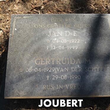 JOUBERT Jan D.F. 1922-1999 & Gertruida M. VAN DER SCHYFF 1929-1990