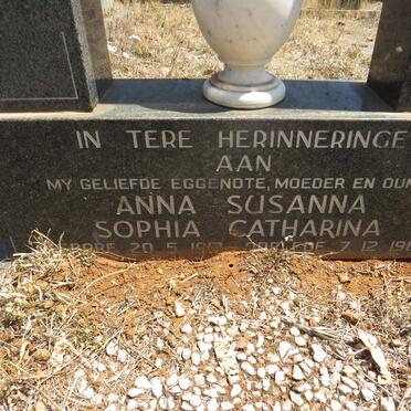 LUDICK Anna Susanna Sophia Catharina 1917-1983_2