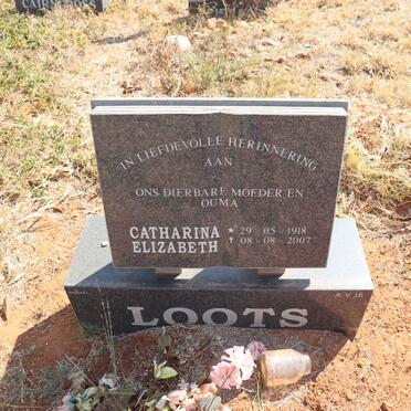 LOOTS Catharina Elizabeth 1918-2007