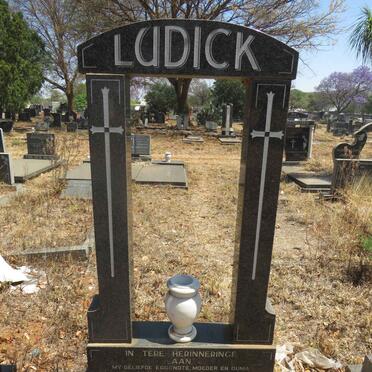 LUDICK Anna Susanna Sophia Catharina 1917-1983_1