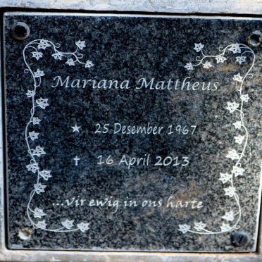 MATTHEUS Mariana 1967-2013