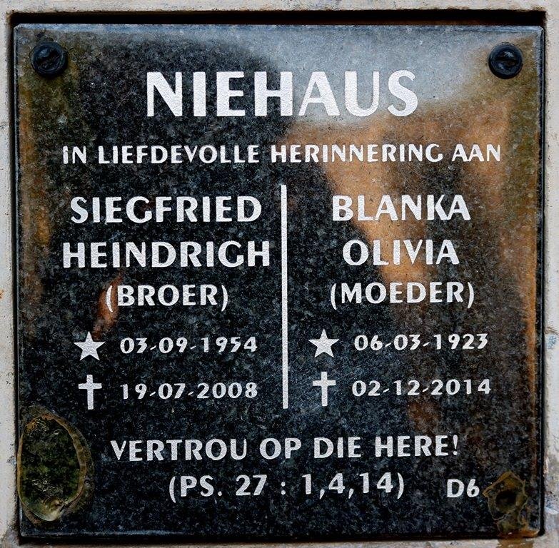 NIEHAUS Blanka Olivia 1923-2014 :: NIEHAUS Siegfried Heindrigh 1954-2008