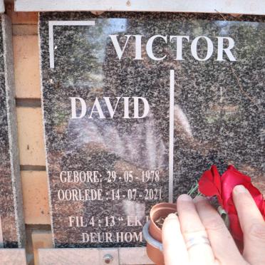 VICTOR David 1978-2021