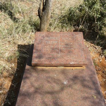 RAMPUSENG Philemon 1914-1999