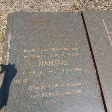 LUUS Nantus 1917-1990 &amp; Anna 1922-