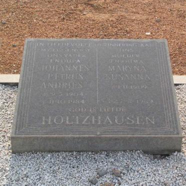 HOLTZHAUSEN Johannes Petrus Andries 1904-1984 &amp; Maryna Susanna 1909-1989