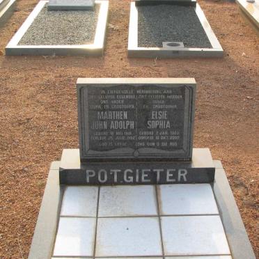 POTGIETER Marthen John Adolph 1918-1992 &amp; Elsie Sophia 1920-2000