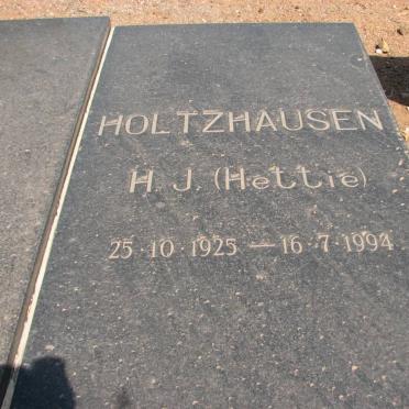HOLTZHAUSEN S.P.F. 1921-1975 &amp; H.J. 1925-1994