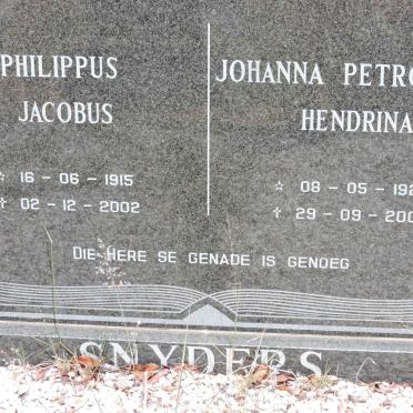 SNYDERS Philippus Jacobus 1915-2002 &amp; Johanna Petronella Hendrina 1921-2002