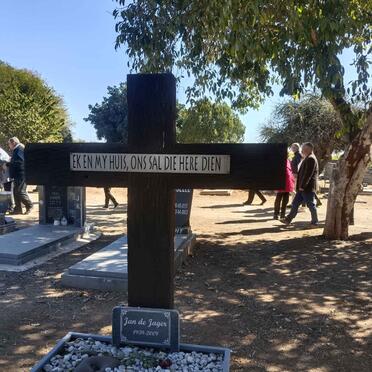 J - Vanne :: Surnames - J