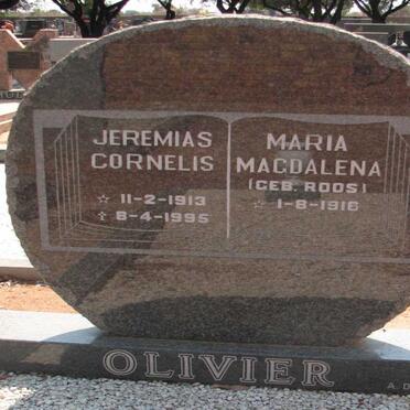 OLIVIER Jeremias Cornelis 1913-1995 &amp; Maria Magdalena ROOS 1916-