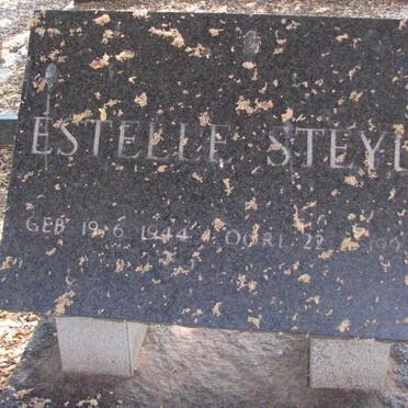 STEYL Estelle 1944-199?