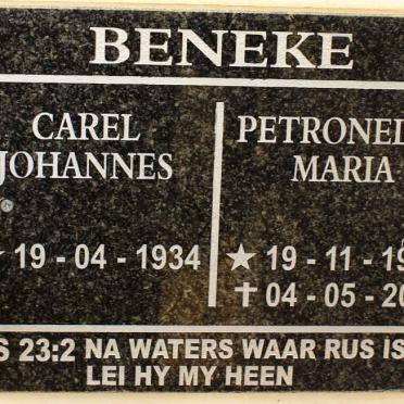 BENEKE Carel Johannes 1934- &amp; Petronella Maria 1937-2009