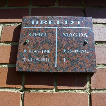 BREEDT Gert 1940-2011 &amp; Magda 1942-