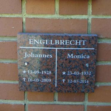 ENGELBRECHT Johannes 1928-2009 &amp; Monica 1932-2014