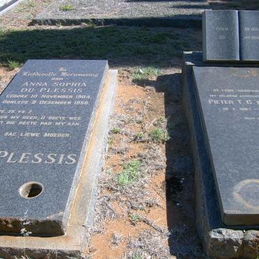PLESSIS Pieter T.C., du 1897-1963 &amp; Anna Sophia 1904-1958