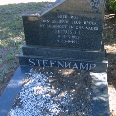 STEENKAMP Petrus I.L. 1953-1973
