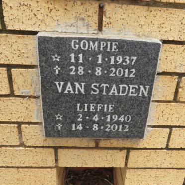STADEN Gompie, van 1937-2012 & Liefie 1940-2012