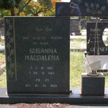 BACKHOUSE Charles Peter 1911-1972 &amp; Susanna Magdalena 1913-1984