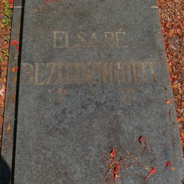 BEZUIDENHOUT Elsabe 1973-1973