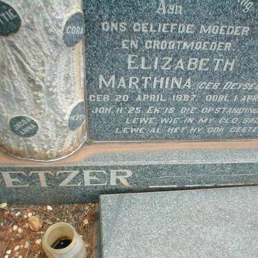 COETZER Petrus Jacobus 1882-1963 &amp; Elizabeth Marthina DEYSEL 1887-1967