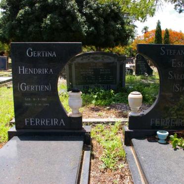 FERREIRA Stefanus Esias Salomon 1914-1974 &amp; Gertina Hendrika 1917-1998