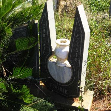 FOURIE Johannes N.C. 1944-1999 &amp; Philippina J. 1947-