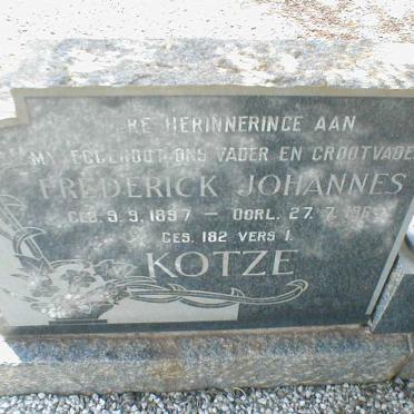 KOTZE Frederick Johannes 1897-1964 &amp; Margaretha Maria Susanna 1899-1985 