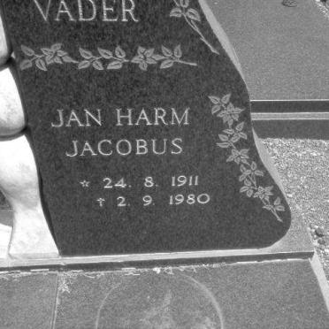 STEENKAMP Jan Harm Jacobus 1911-1980 &amp; Susanna Johanna 1919-1992
