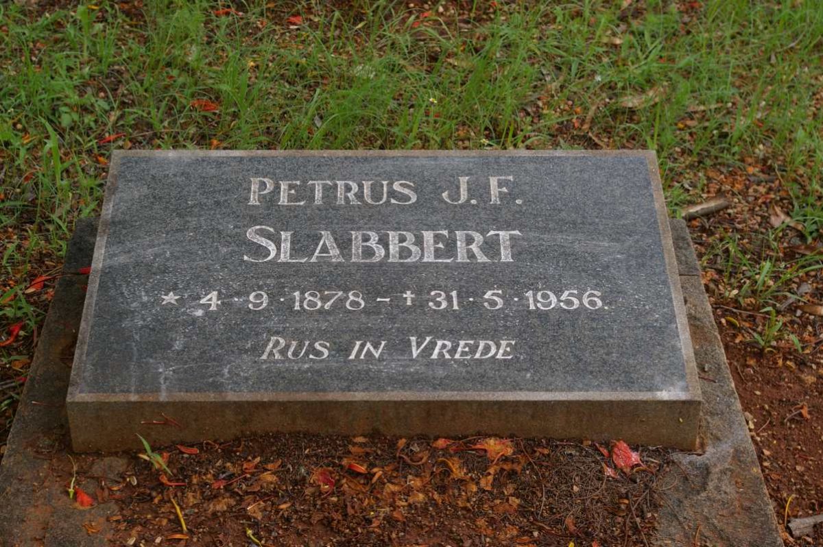 SLABBERT Petrus J.F. 1878-1956 & Hester P. 1874-1955
