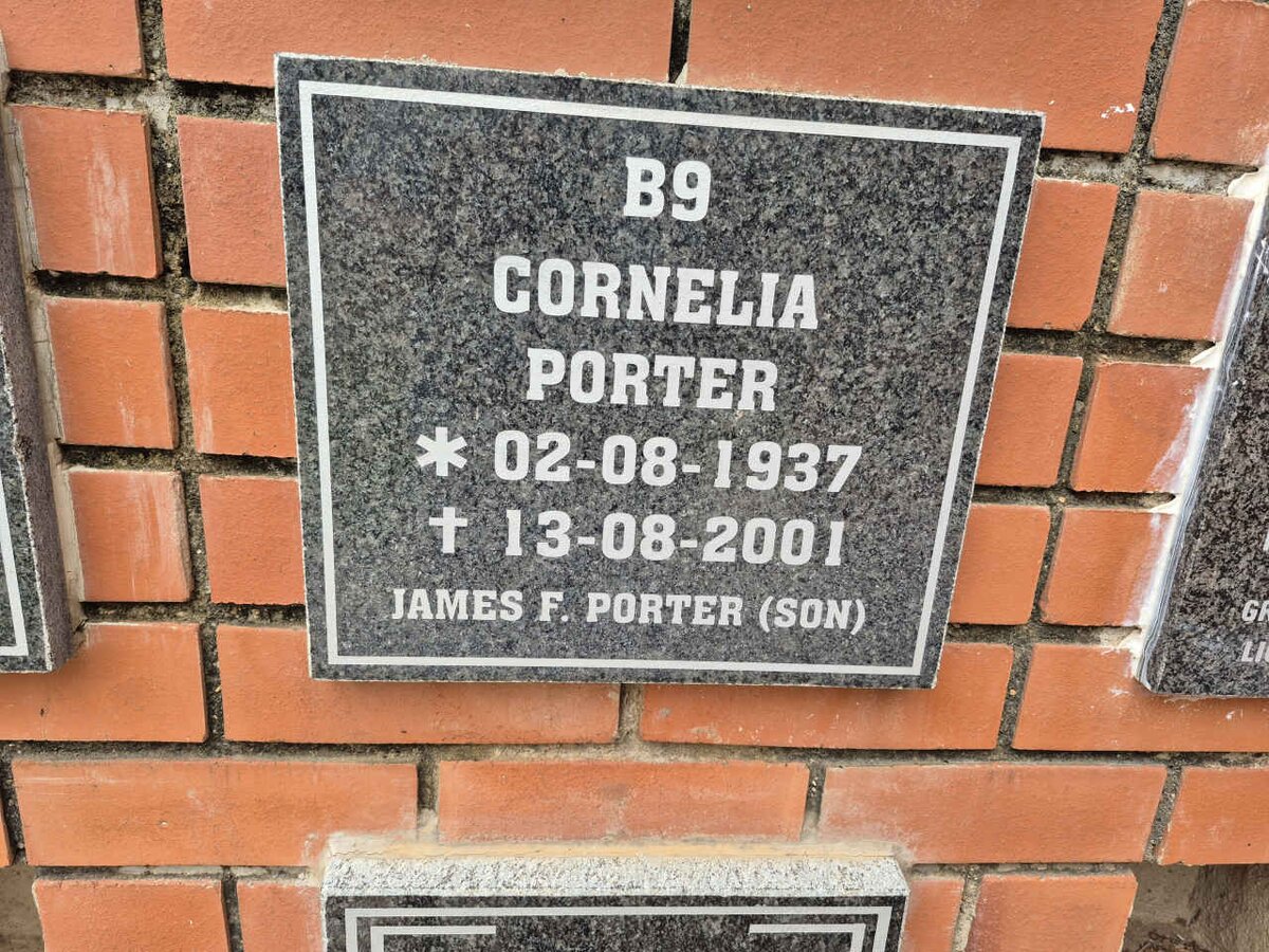 PORTER Cornelia 1937-2001
