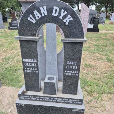 DYK J.H.B., van 1944-2002 & M.C.M. 1948-2002 