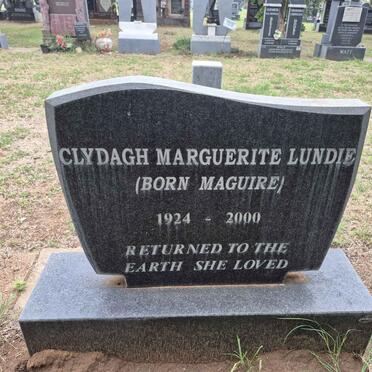 LUNDIE Clydagh Marguerite nee MAGUIRE 1924-2000