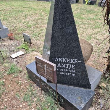 LANCASTER Albert Edward 1933-2000 & Antje 1938-2019 _2